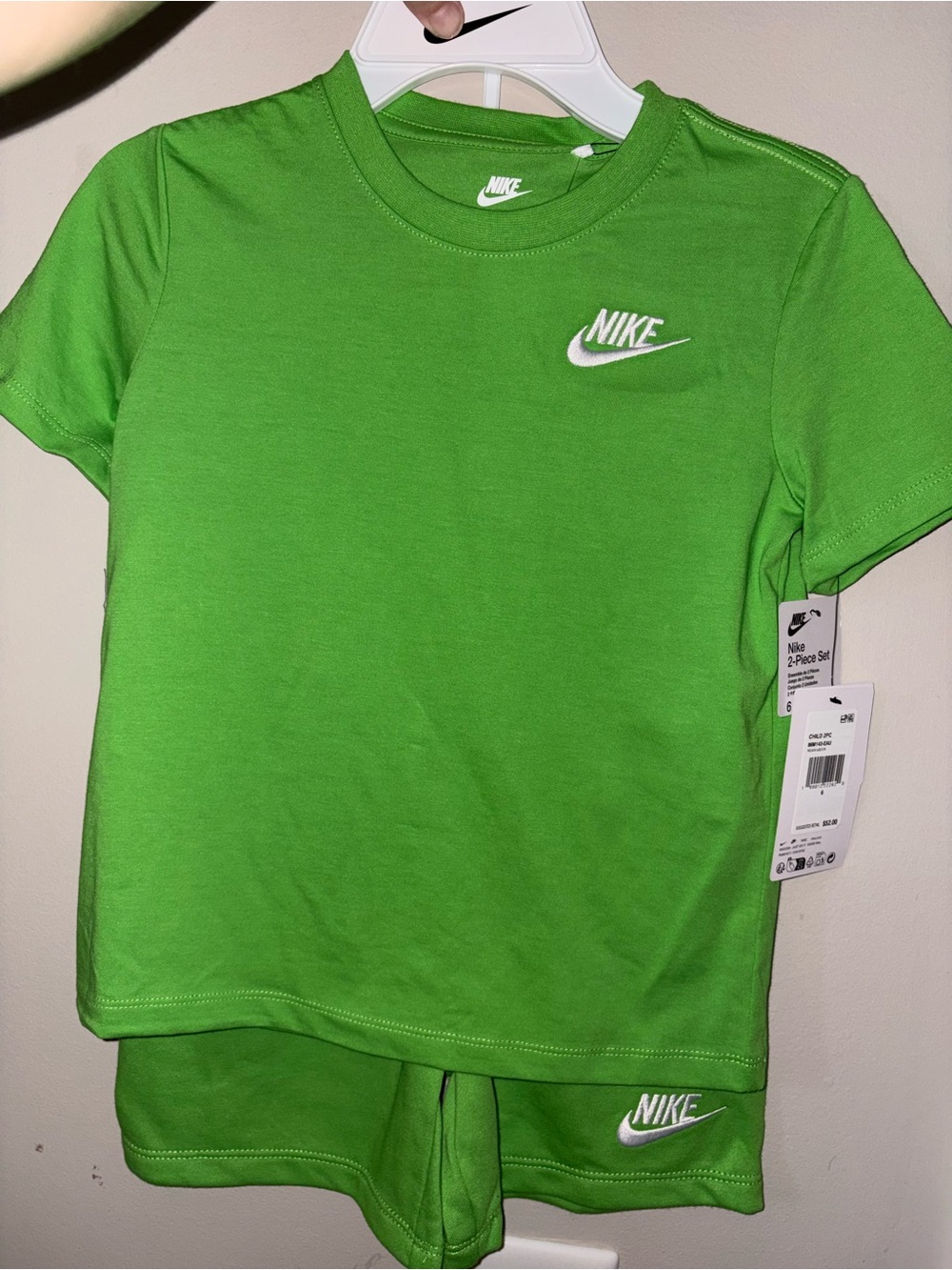 Nike Kids' Set (NWT) Green Short Sleeve Tee and Shorts Set